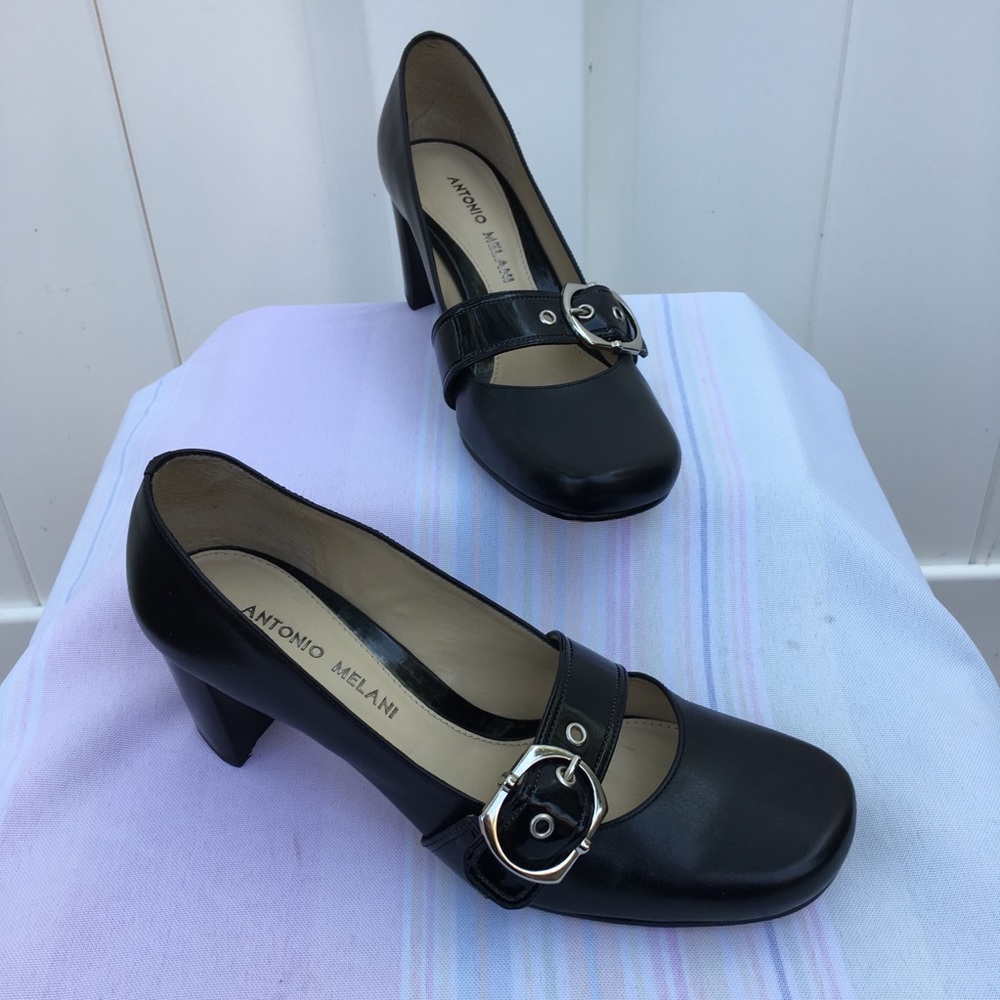 Antonio Melani Black heels size 6 1/2